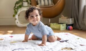 Oral B iO3 When Do Babies Start Crawling